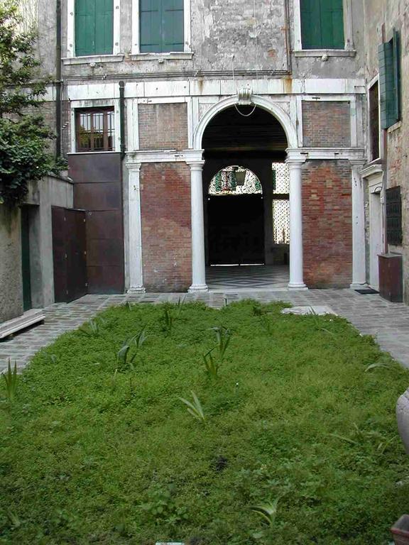 Appartamenti Inside Palazzo Foscarini เวนิส ภายนอก รูปภาพ